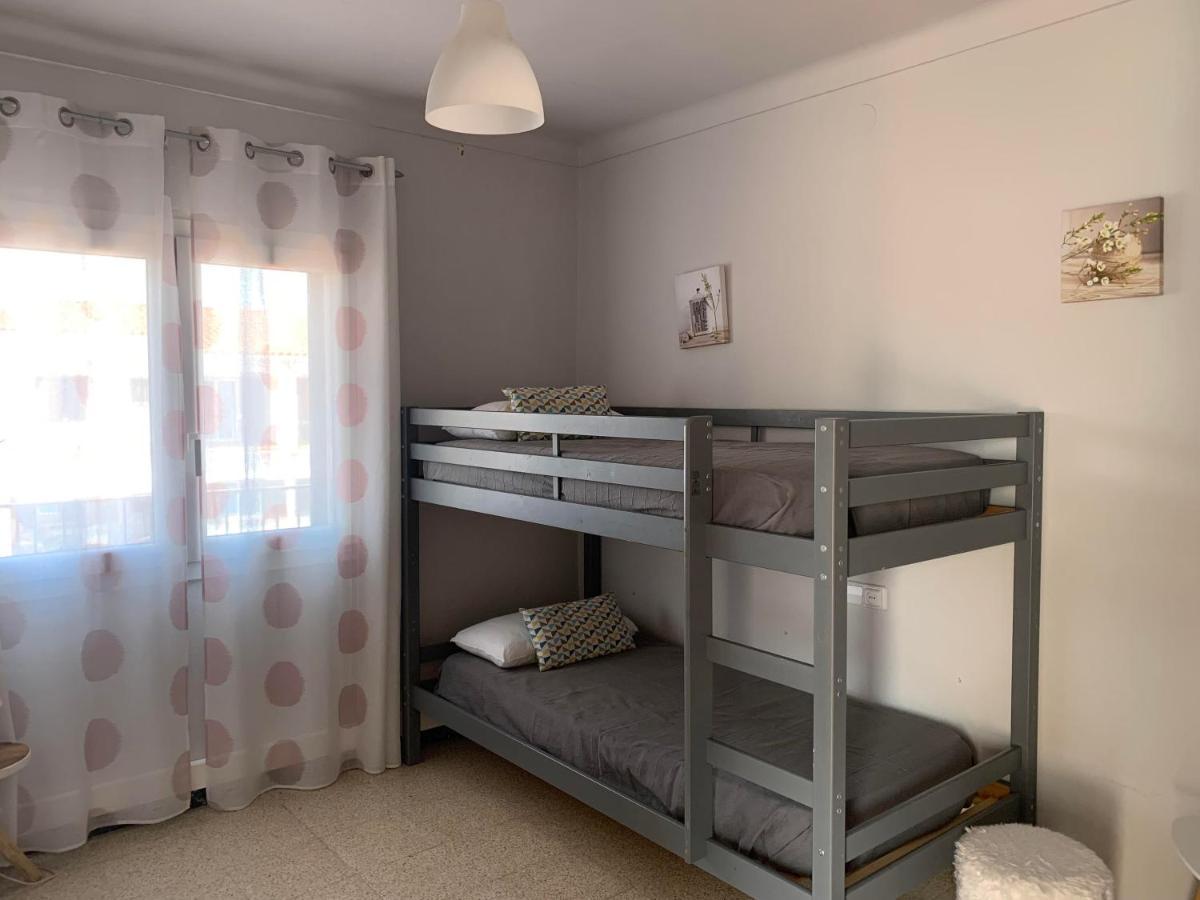 Cosy Apartment Of L'Escala Beach Экстерьер фото
